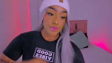 emili_williams10 online show from July 30, 2026, 2:21 am