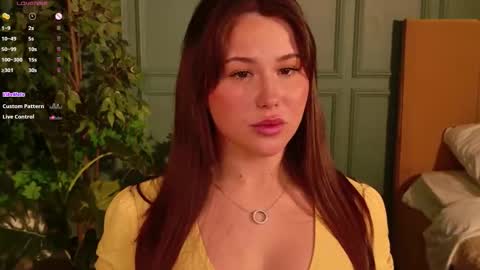 Snapshot of emilia_dream chatting on February 28, 2026, 6:20 pm emilia_dream online show from February 28, 2026, 6:20 pm