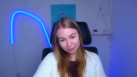 Emilia online show from February 4, 2026, 7:03 am