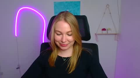 Emilia online show from April 9, 2026, 11:26 am