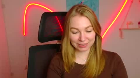 Emilia online show from May 16, 2026, 10:36 am