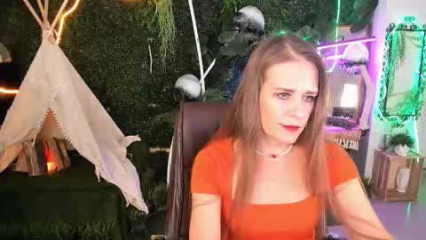 Emilia Bedy online show from September 24, 2025, 9:12 am