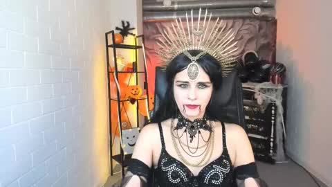 Snapshot of emiliabedy chatting on October 31, 2025, 9:10 am Emilia Bedy online show from October 31, 2025, 9:10 am