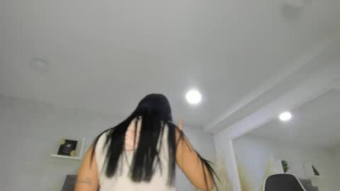 EmiliaRose online show from April 7, 2026, 11:04 pm