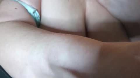 emilie foxx online show from December 1, 2025, 5:29 pm