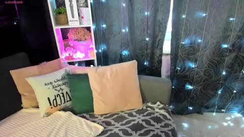 Emiliya online show from February 9, 2025, 2:28 am