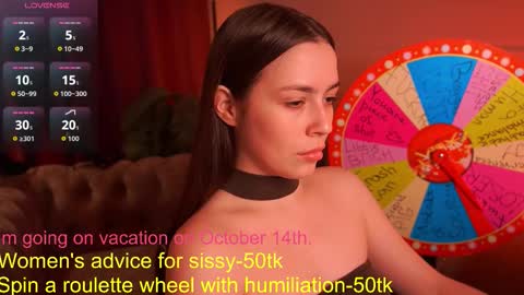 Snapshot of emiliyaroude chatting on October 12, 2025, 12:48 pm  Emiliya  online show from October 12, 2025, 12:48 pm