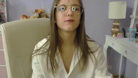 Emilly online show from February 20, 2026, 8:16 am