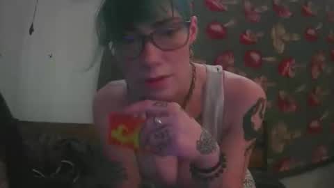 Emily Love online show from November 25, 2025, 8:20 pm