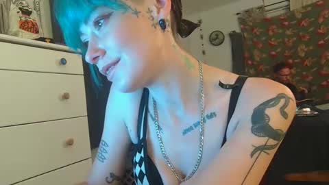 Emily Love online show from January 6, 2026, 6:17 am