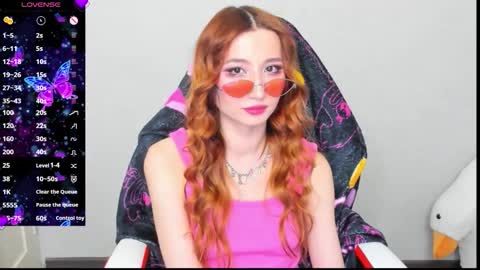 emily_cline online show from September 29, 2025, 10:25 pm