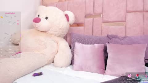  M I A   online430pm- 930pm online show from February 26, 2026, 10:42 pm