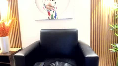 Snapshot of emily_frostt chatting on May 30, 2026, 12:46 pm emily_frostt online show from May 30, 2026, 12:46 pm