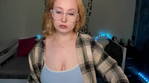 EMILY online show from September 29, 2025, 2:16 am