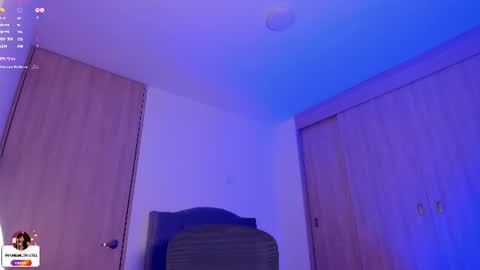 Snapshot of emily_katee chatting on July 12, 2026, 12:12 am Emily online show from July 12, 2026, 12:12 am