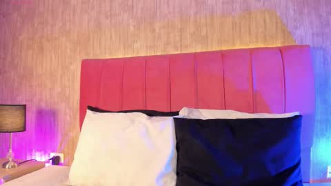 Emily  online show from March 26, 2026, 9:42 pm