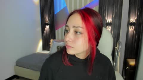 Emily online show from October 31, 2025, 2:07 pm