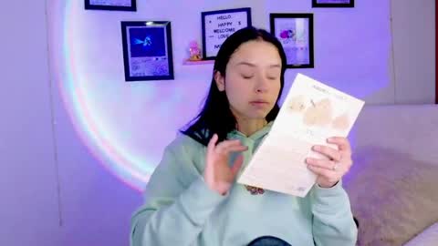 Snapshot of emily_lindey_ chatting on July 10, 2026, 7:12 am Emily Lindey online show from July 10, 2026, 7:12 am