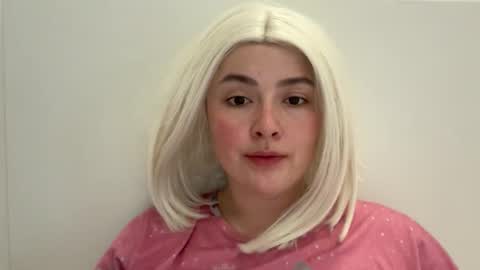 emily_morning_dew online show from April 6, 2026, 6:47 am