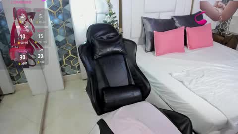 Emily online show from December 4, 2025, 9:23 pm