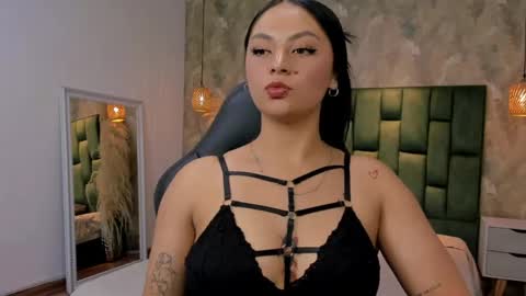 Snapshot of emily_rosee__ chatting on May 7, 2026, 7:30 pm Emily online show from May 7, 2026, 7:30 pm