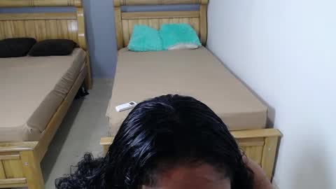 emily_russell_ online show from September 18, 2025, 2:02 am