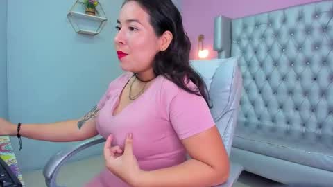 Snapshot of emily_sander_ chatting on September 25, 2025, 7:28 pm emily_sander_ online show from September 25, 2025, 7:28 pm