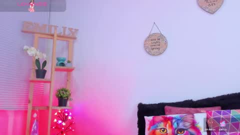 Emily online show from February 19, 2025, 11:04 pm