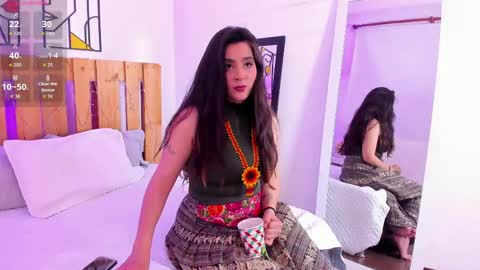 Emilly online show from June 4, 2026, 8:26 pm