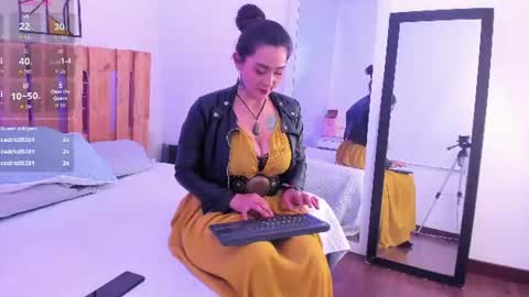 Emilly online show from July 22, 2026, 9:28 pm