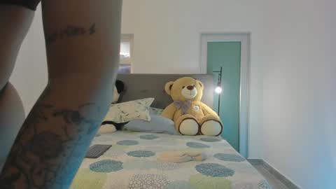 Snapshot of emily_sejmet chatting on January 2, 2025, 2:02 pm SEJMET LOVE online show from January 2, 2025, 2:02 pm