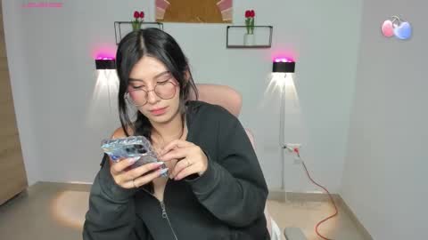 Emi online show from February 6, 2026, 9:18 pm