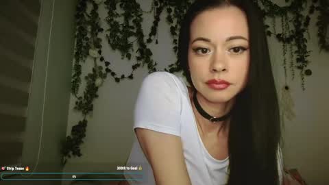 Emily Alexa online show from April 22, 2026, 12:07 pm