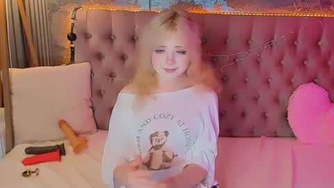Baby Emelli online show from June 11, 2026, 6:55 am