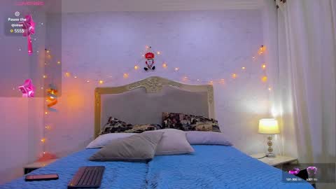 Snapshot of emilycastro_ chatting on December 30, 2024, 1:58 pm Emily online show from December 30, 2024, 1:58 pm