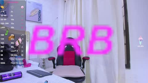 Snapshot of emilycastro_ chatting on January 25, 2025, 5:51 pm Emily online show from January 25, 2025, 5:51 pm