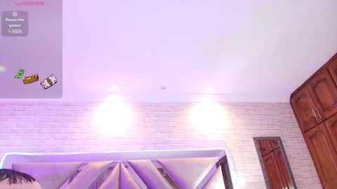 Snapshot of emilycastro_ chatting on March 11, 2025, 7:47 pm Emily online show from March 11, 2025, 7:47 pm