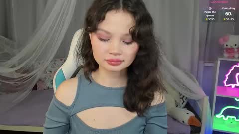 Emilyhaves online show from November 24, 2025, 5:01 pm