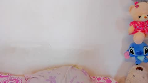 Sweet Emily online show from October 16, 2025, 2:40 pm