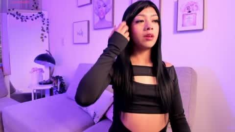 Snapshot of emilydolly_ chatting on April 2, 2026, 11:41 am Emily online show from April 2, 2026, 11:41 am