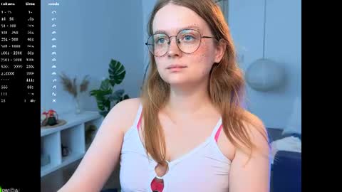 Snapshot of emilyforelsket chatting on July 29, 2026, 12:14 pm Emily online show from July 29, 2026, 12:14 pm