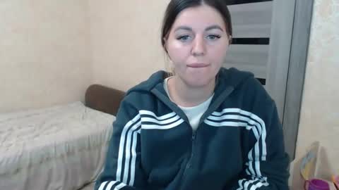 emilyfork online show from October 19, 2025, 2:18 pm