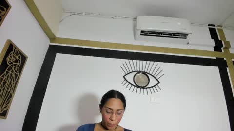 Snapshot of emilygomezz chatting on September 28, 2025, 11:26 am Emily online show from September 28, 2025, 11:26 am