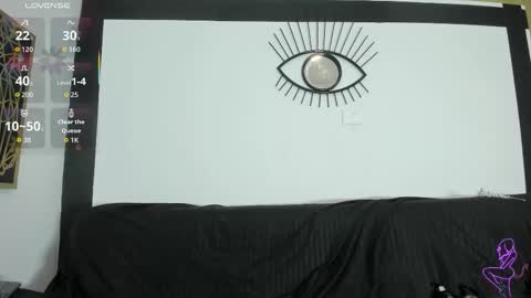 Snapshot of emilygomezz chatting on November 4, 2025, 11:20 am Emily online show from November 4, 2025, 11:20 am