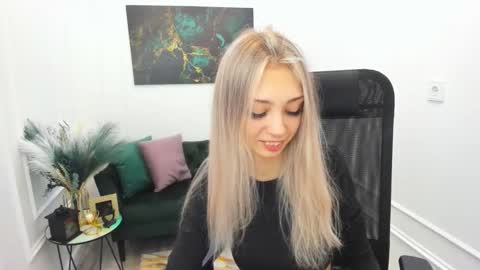 Emily online show from March 4, 2026, 7:53 pm