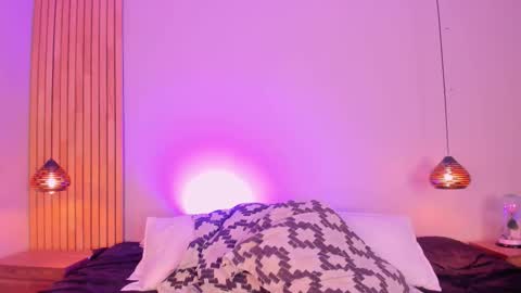 Emily  online show from November 11, 2025, 7:58 pm