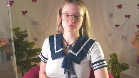 Emi online show from April 1, 2026, 1:17 am