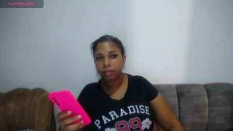 Snapshot of emilyhines__ chatting on July 16, 2026, 9:54 pm Emilyhines online show from July 16, 2026, 9:54 pm
