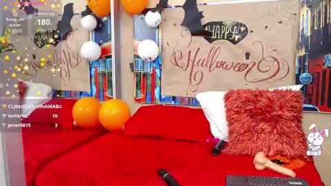 Snapshot of emilyjonns chatting on October 27, 2025, 1:59 pm EmilyJons online show from October 27, 2025, 1:59 pm