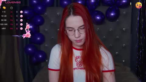 EmilyKents online show from November 6, 2025, 2:01 am